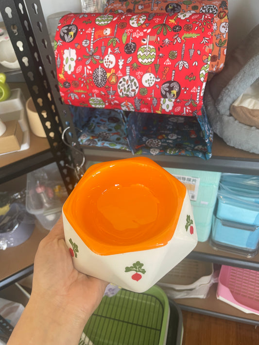 Guinea pig and bunny pellet bowl